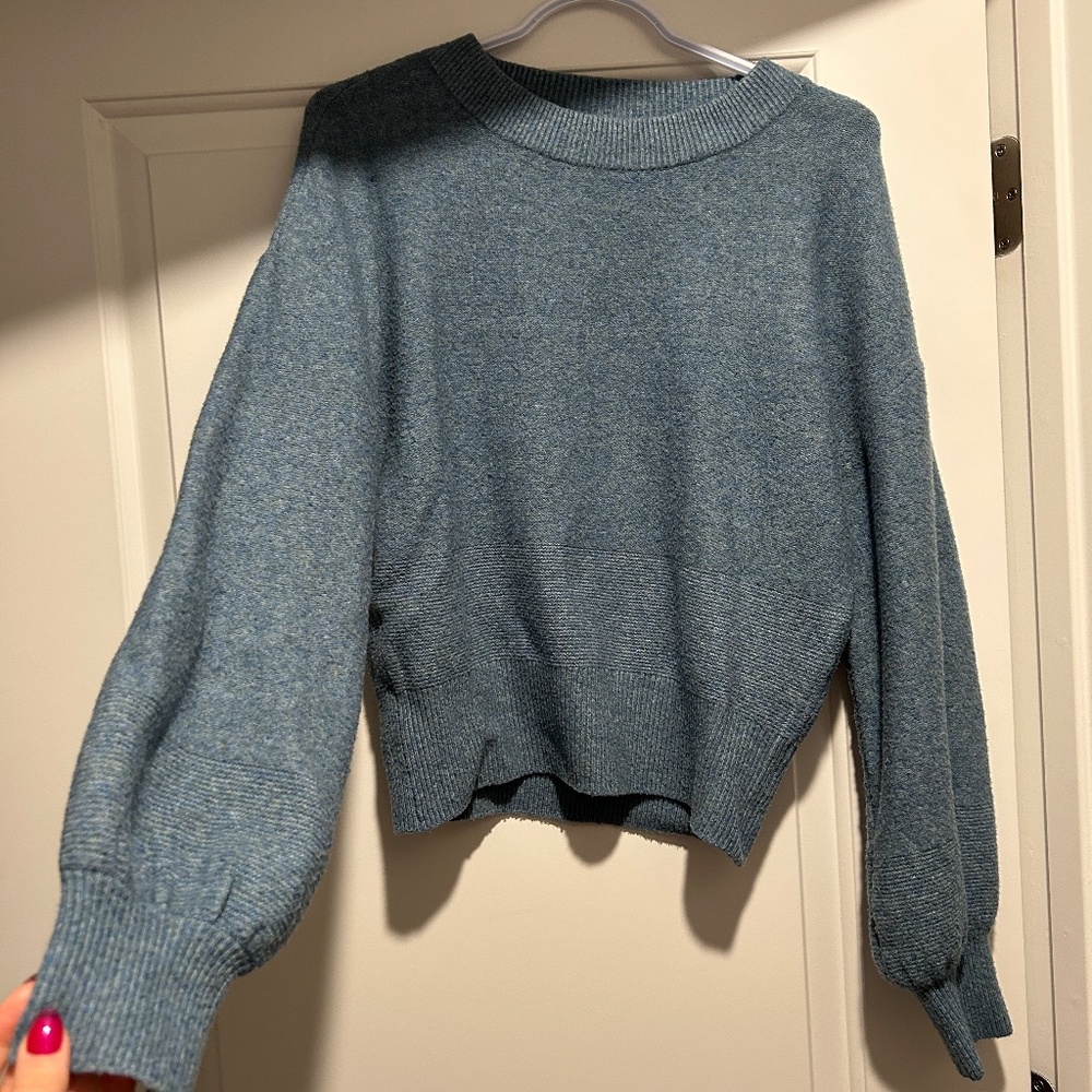 Prana bell sleeve blue sweater